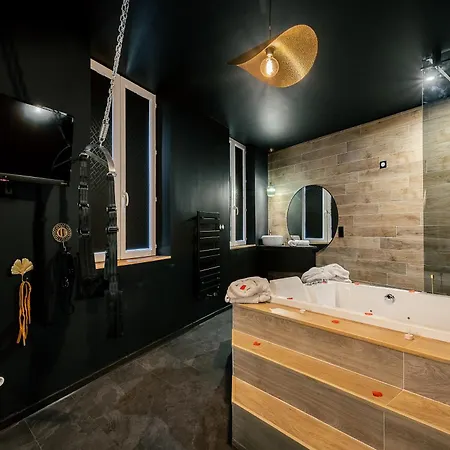 Apartment La Cle - Studi Ose - Clim - Baignoire A Bulles - Wifi Toulon